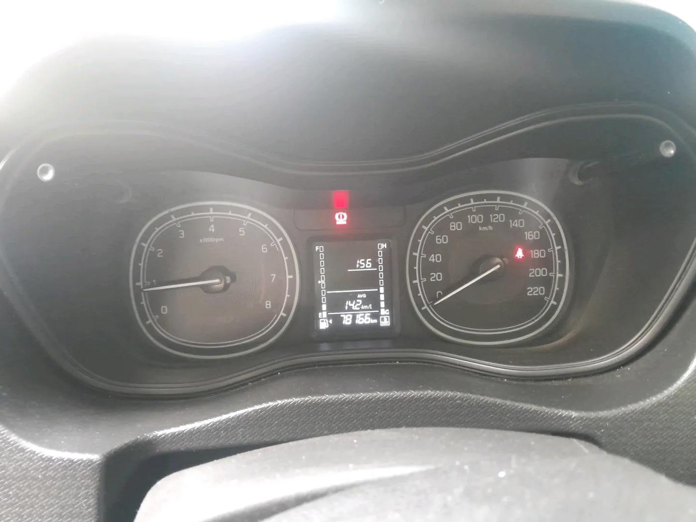 2020 Maruti Vitara Brezza LXI, Petrol, Manual, 78,166 km, interior