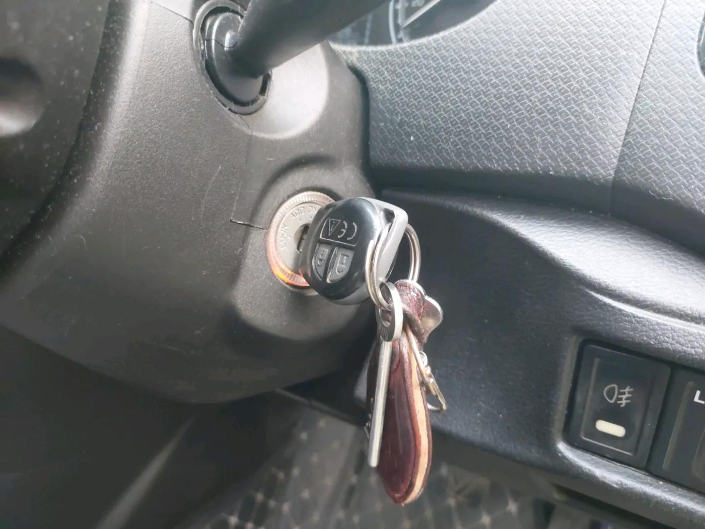 2020 Maruti Vitara Brezza LXI, Petrol, Manual, 78,166 km, interior