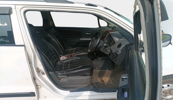 2012 Maruti Wagon R 1.0 LXI CNG, Petrol, Manual, 3,26,909 km, interior