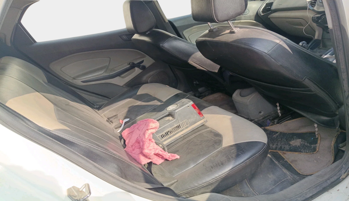 2017 Ford Ecosport AMBIENTE 1.5L DIESEL, Diesel, Manual, 1,25,714 km, interior