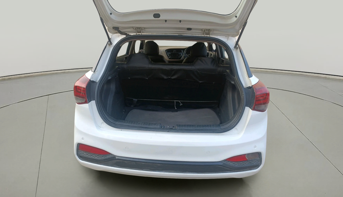 2020 Hyundai Elite i20 MAGNA PLUS 1.2, Petrol, Manual, 73,822 km, exterior