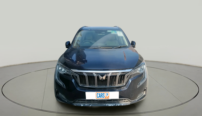 2022 Mahindra XUV700 AX 7 LUXURY P AT 7 STR, Petrol, Automatic, 33,641 km, exterior