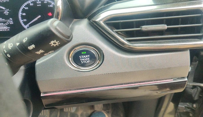 2022 Tata Harrier XT PLUS 2.0L KRYOTEC DARK EDITON, Diesel, Manual, 66,681 km, interior