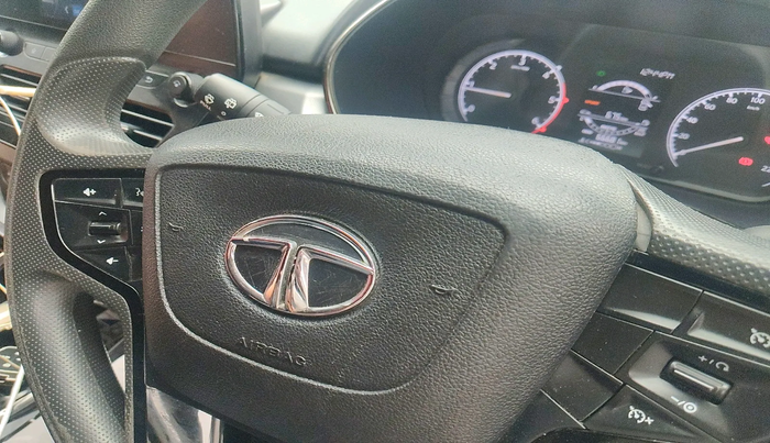 2022 Tata Harrier XT PLUS 2.0L KRYOTEC DARK EDITON, Diesel, Manual, 66,681 km, interior