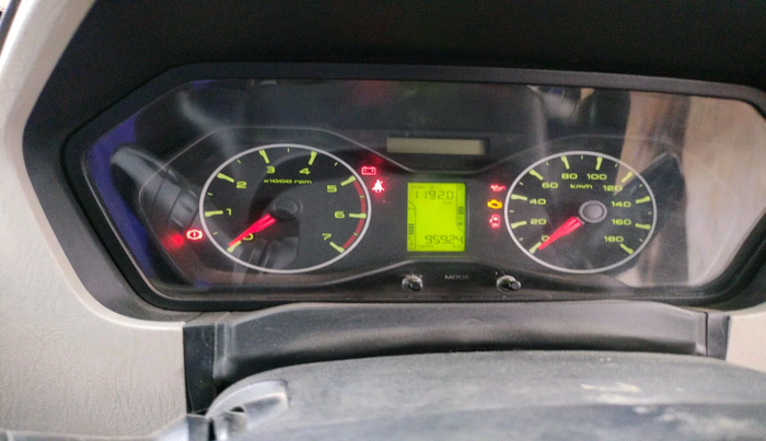 2021 Mahindra Scorpio S5, Diesel, Manual, 95,924 km, interior