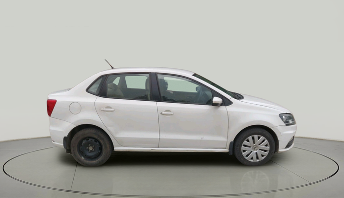 2016 Volkswagen Ameo TRENDLINE 1.2L, Petrol, Manual, 1,05,204 km, exterior