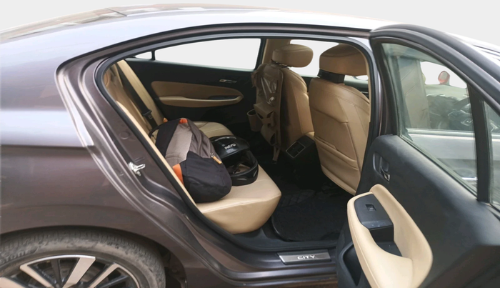 2021 Honda City 1.5L I-VTEC ZX CVT, Petrol, Automatic, 96,250 km, interior