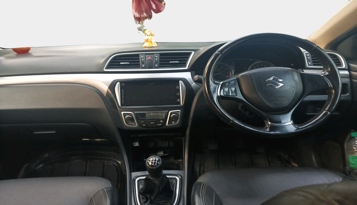 2016 Maruti Ciaz ZXI+, Petrol, Manual, 89,562 km, interior