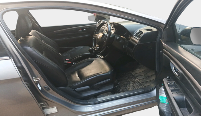 2016 Maruti Ciaz ZXI+, Petrol, Manual, 89,562 km, interior