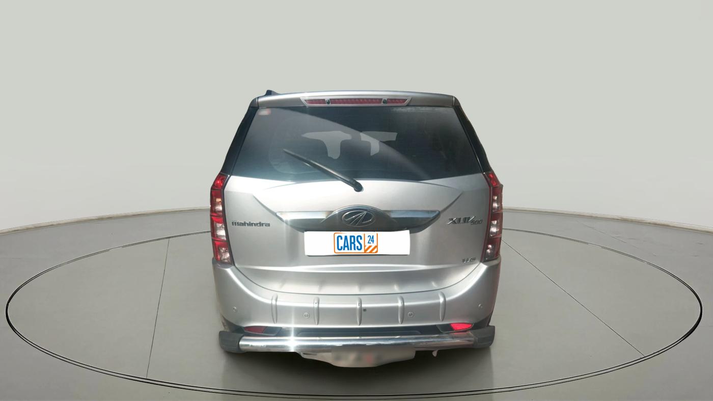 2017 Mahindra XUV500 W6 1.99, Diesel, Manual, 43,420 km, exterior