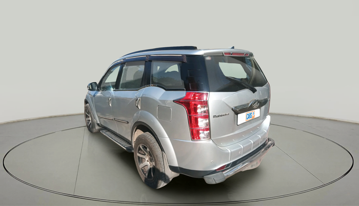 2017 Mahindra XUV500 W6 1.99, Diesel, Manual, 43,420 km, exterior