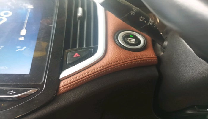 2020 MG HECTOR PLUS SHARP 1.5 PETROL TURBO DCT 6-STR, Petrol, Automatic, 65,869 km, interior