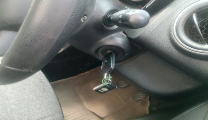 2018 Renault Kwid RXL, Petrol, Manual, 43,303 km, interior