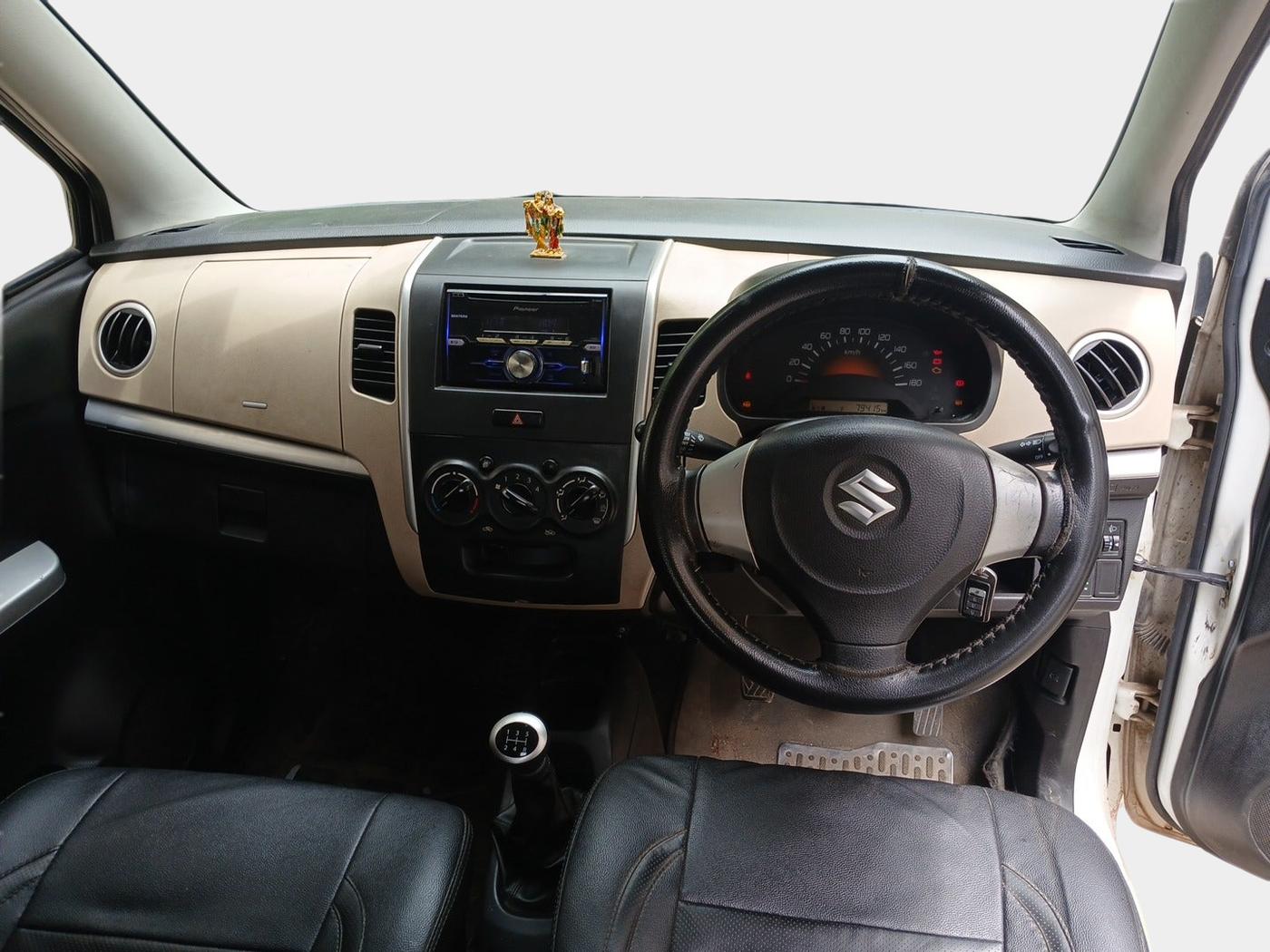 2018 Maruti Wagon R 1.0 LXI CNG, Petrol, Manual, 80,600 km, interior
