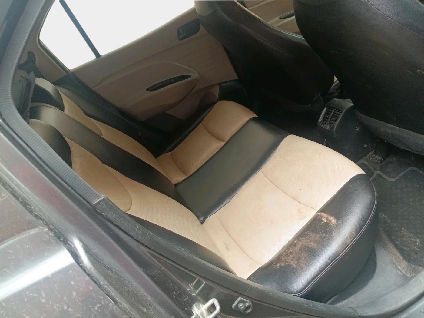 2020 Hyundai NEW SANTRO SPORTZ EXECUTIVE MT CNG, CNG, Manual, 1,39,977 km, interior
