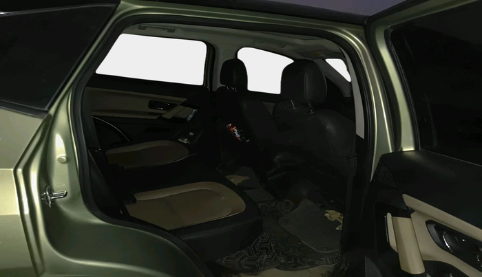 2022 Tata Harrier XZ PLUS 2.0L, Diesel, Manual, 80,163 km, interior