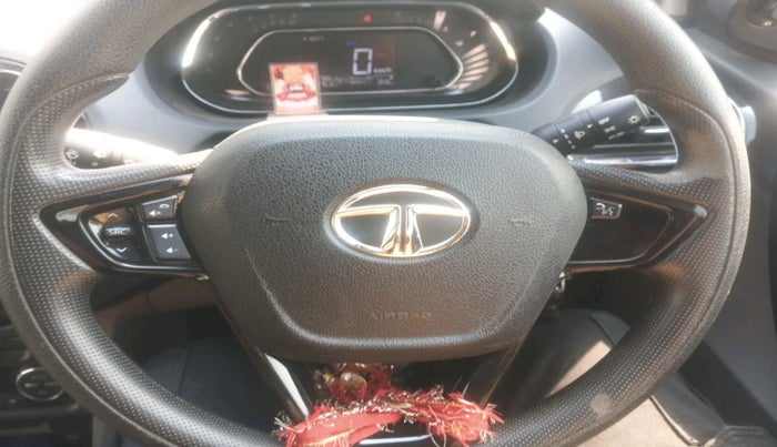 2019 Tata Tiago XZ PLUS PETROL, Petrol, Manual, 54,763 km, interior