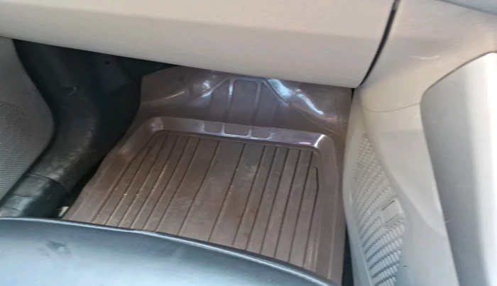 2017 Tata NEXON XT DIESEL, Diesel, Manual, 1,21,332 km, interior