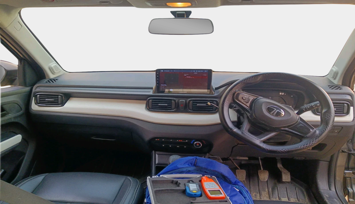 2024 Tata PUNCH PURE MT, Petrol, Manual, 15,689 km, interior