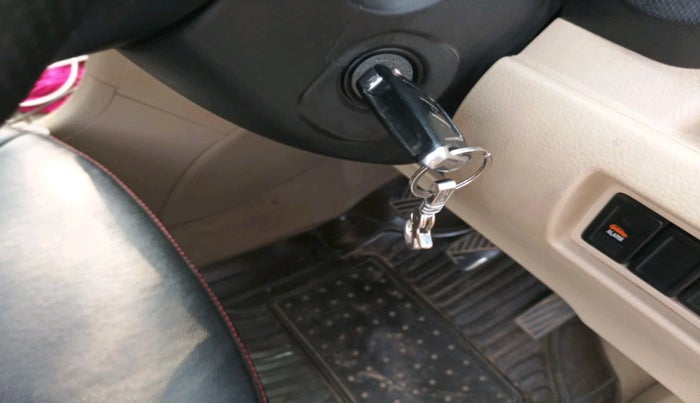 2014 Maruti Ertiga VXI, Petrol, Manual, 97,279 km, interior