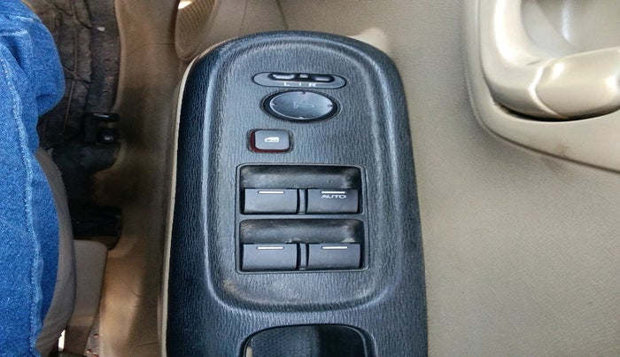 2016 Honda Amaze 1.2L I-VTEC S, Petrol, Manual, 75,823 km, interior