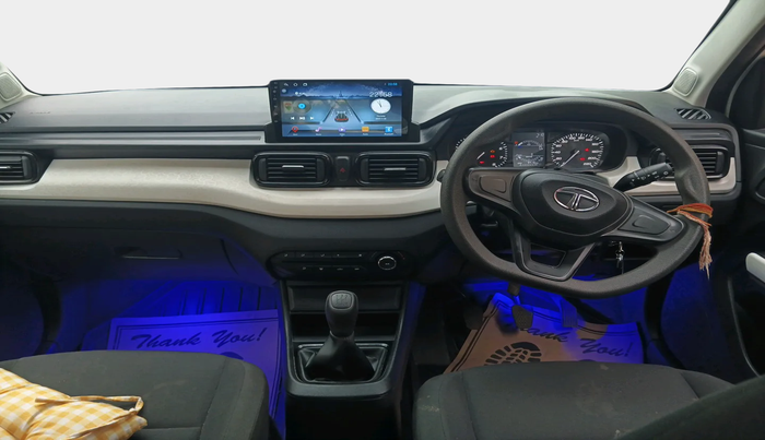 2022 Tata PUNCH PURE MT, Petrol, Manual, 9,415 km, interior