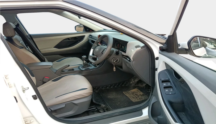 2024 Hyundai Creta E 1.5 PETROL, Petrol, Manual, 27,807 km, interior