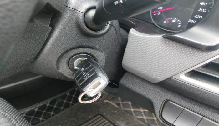 2020 KIA SELTOS HTE 1.5 PETROL, Petrol, Manual, 211 km, interior