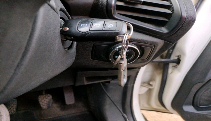 2017 Ford Ecosport TREND 1.5L DIESEL, Diesel, Manual, 78,059 km, interior