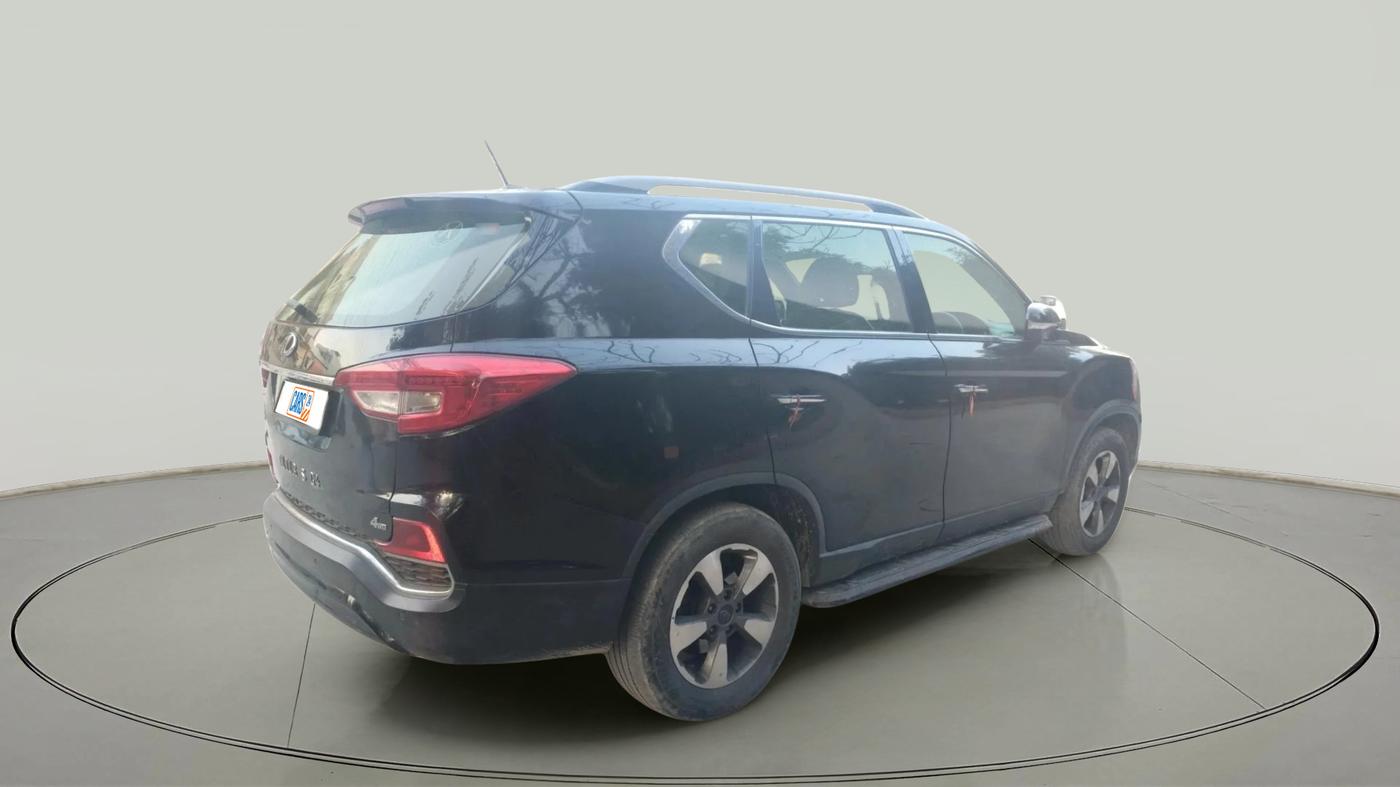 2021 Mahindra ALTURAS G4 4WD AT, Diesel, Automatic, 50,686 km, exterior