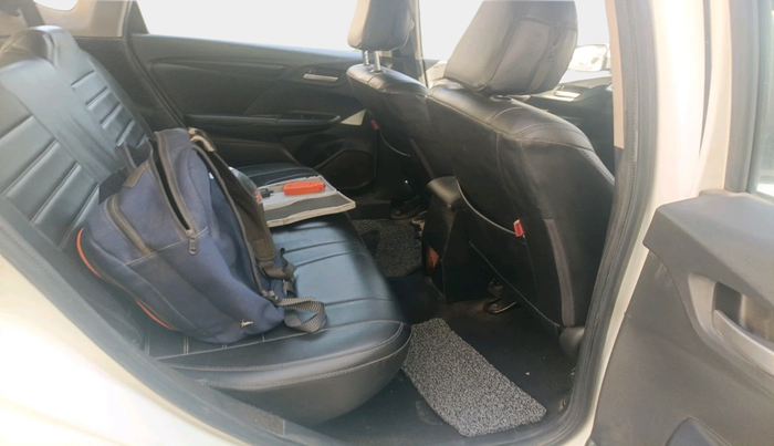 2017 Honda WR-V 1.5L I-DTEC S MT, Diesel, Manual, 83,832 km, interior