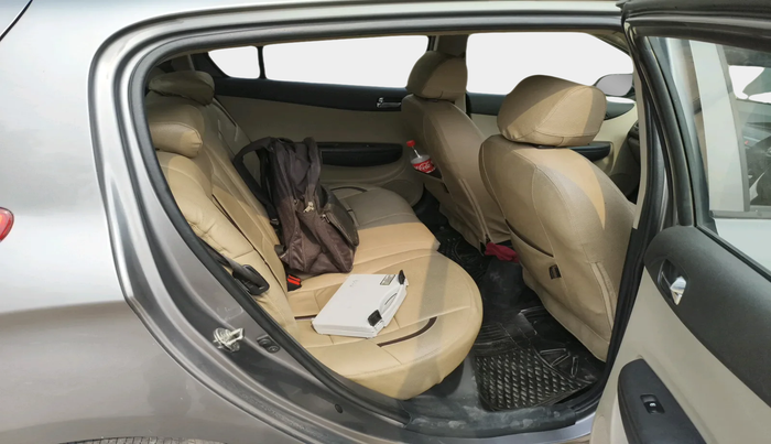 2013 Hyundai i20 SPORTZ 1.2, Petrol, Manual, 78,730 km, interior