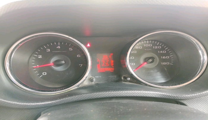 2016 Mahindra TUV300 T8, Diesel, Manual, 2,28,564 km, interior