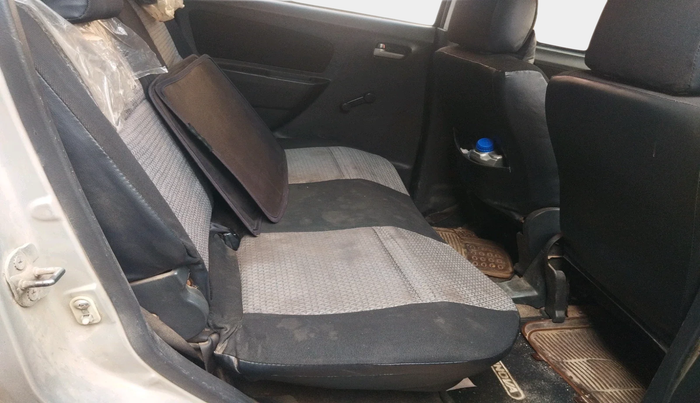 2011 Maruti Wagon R 1.0 LXI, Petrol, Manual, 66,298 km, interior