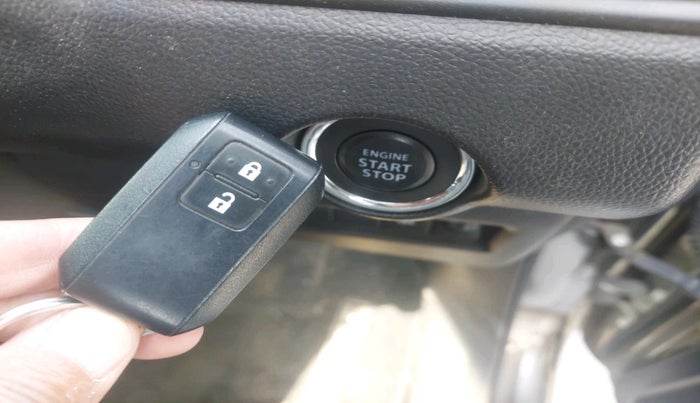 2023 Maruti Swift ZXI, Petrol, Manual, 8,484 km, interior