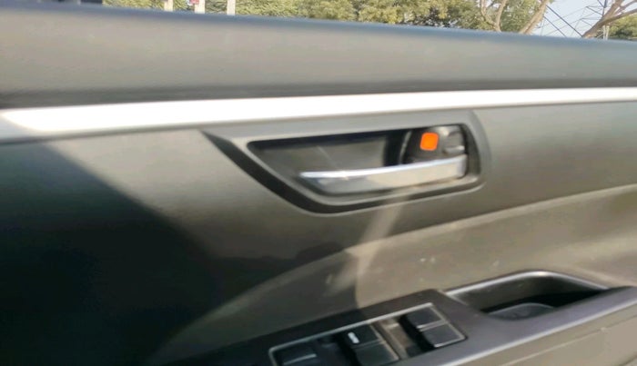 2015 Maruti Swift VXI, Petrol, Manual, 87,013 km, interior