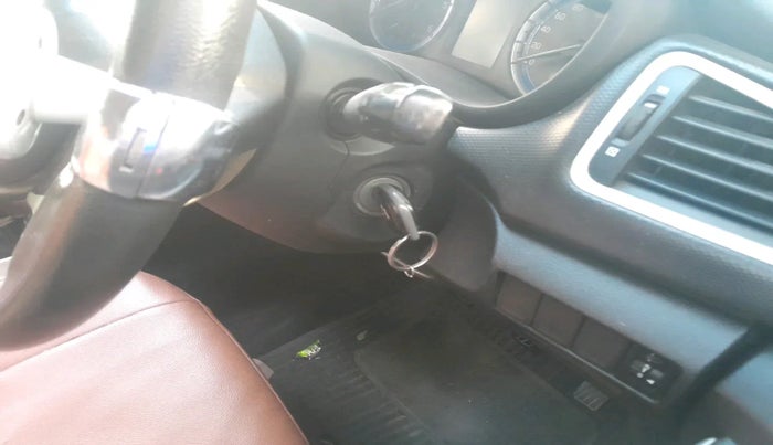 2016 Maruti S Cross SIGMA 1.3, Diesel, Manual, 68,748 km, interior