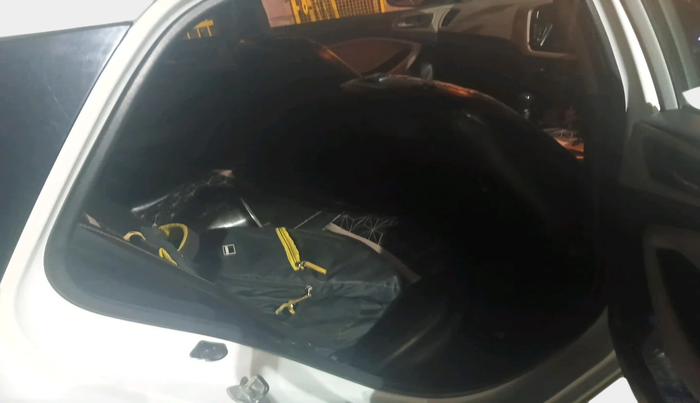 2020 Hyundai Elite i20 SPORTZ PLUS 1.2, Petrol, Manual, 60,323 km, interior