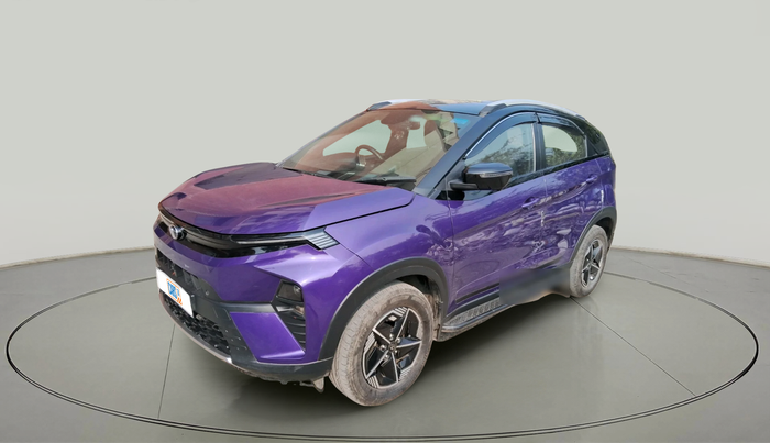 2023 Tata NEXON FEARLESS + SUNROOF DCA DUAL TONE 1.2 PETROL, Petrol, Automatic, 33,613 km, exterior