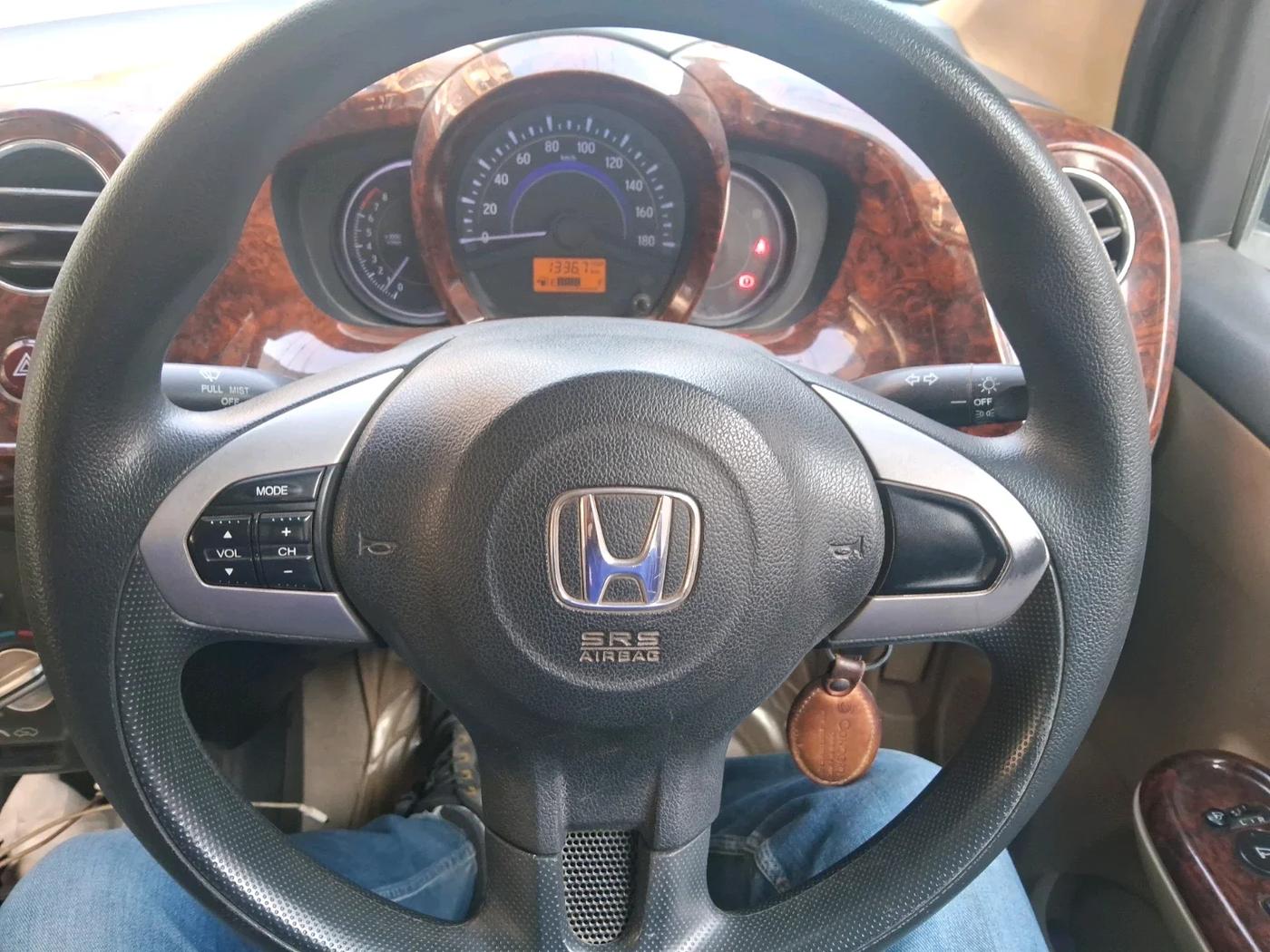 2015 Honda Amaze 1.2L I-VTEC VX, Petrol, Manual, 40,000 km, interior