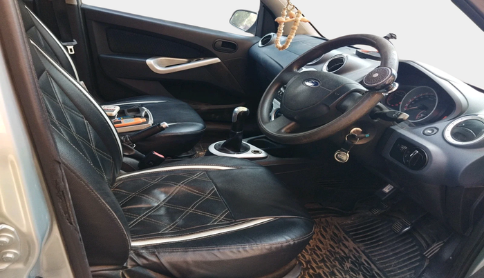 2014 Ford Figo TITANIUM 1.2 PETROL, Petrol, Manual, 82,368 km, interior