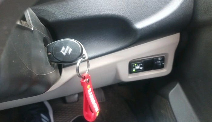 2020 Maruti Alto VXI, CNG, Manual, 38,022 km, interior