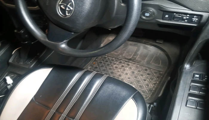 2022 Toyota URBAN CRUISER MID GRADE AT, Petrol, Automatic, 65,665 km, interior