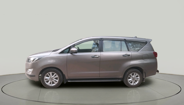 2018 Toyota Innova Crysta 2.4 G 7 STR, Diesel, Manual, 1,15,479 km, exterior