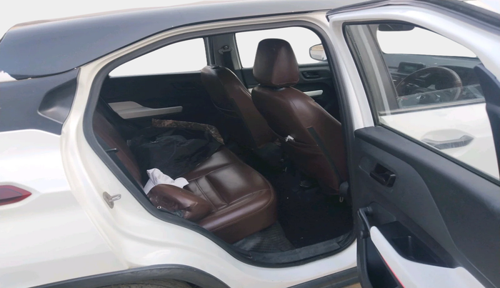 2022 Tata PUNCH PURE MT, Petrol, Manual, 36,903 km, interior