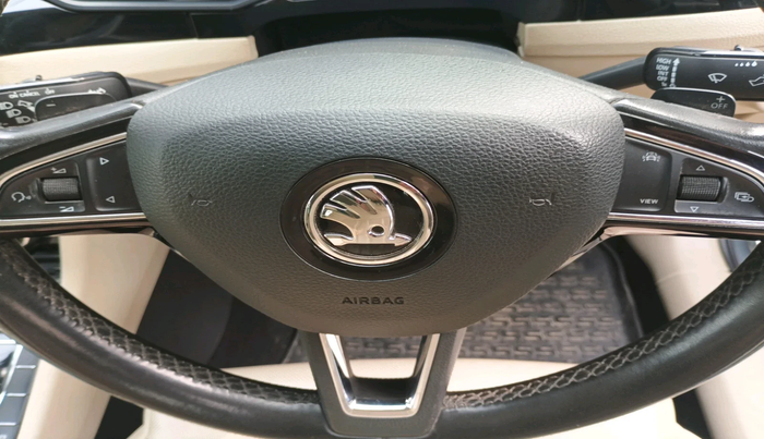 2019 Skoda Superb L&K 1.8 TSI AT, Petrol, Automatic, 95,898 km, interior