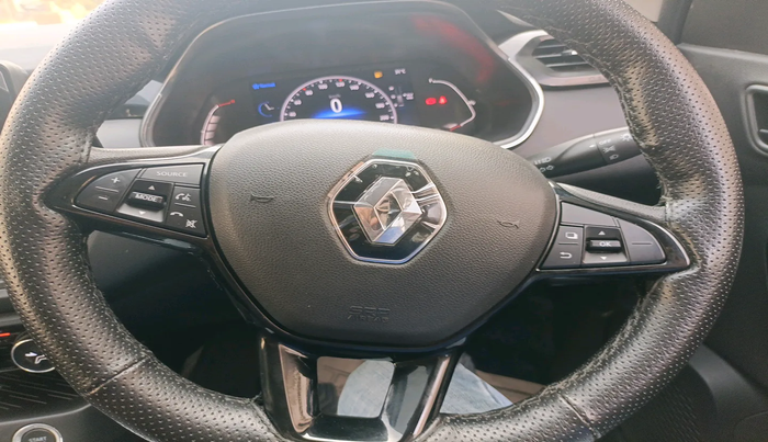 2022 Renault Kiger RXZ MT, Petrol, Manual, 16,663 km, interior