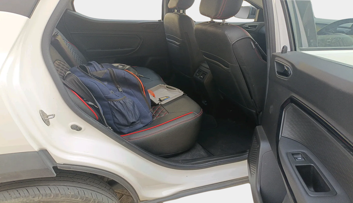 2022 Renault Kiger RXZ MT, Petrol, Manual, 16,663 km, interior