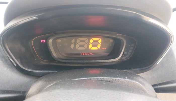 2017 Renault Kwid RXT 1.0 AMT (O), Petrol, Automatic, 76,504 km, interior