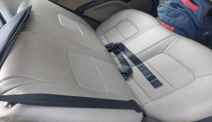 2014 Hyundai i10 MAGNA 1.1, Petrol, Manual, 1,16,039 km, interior